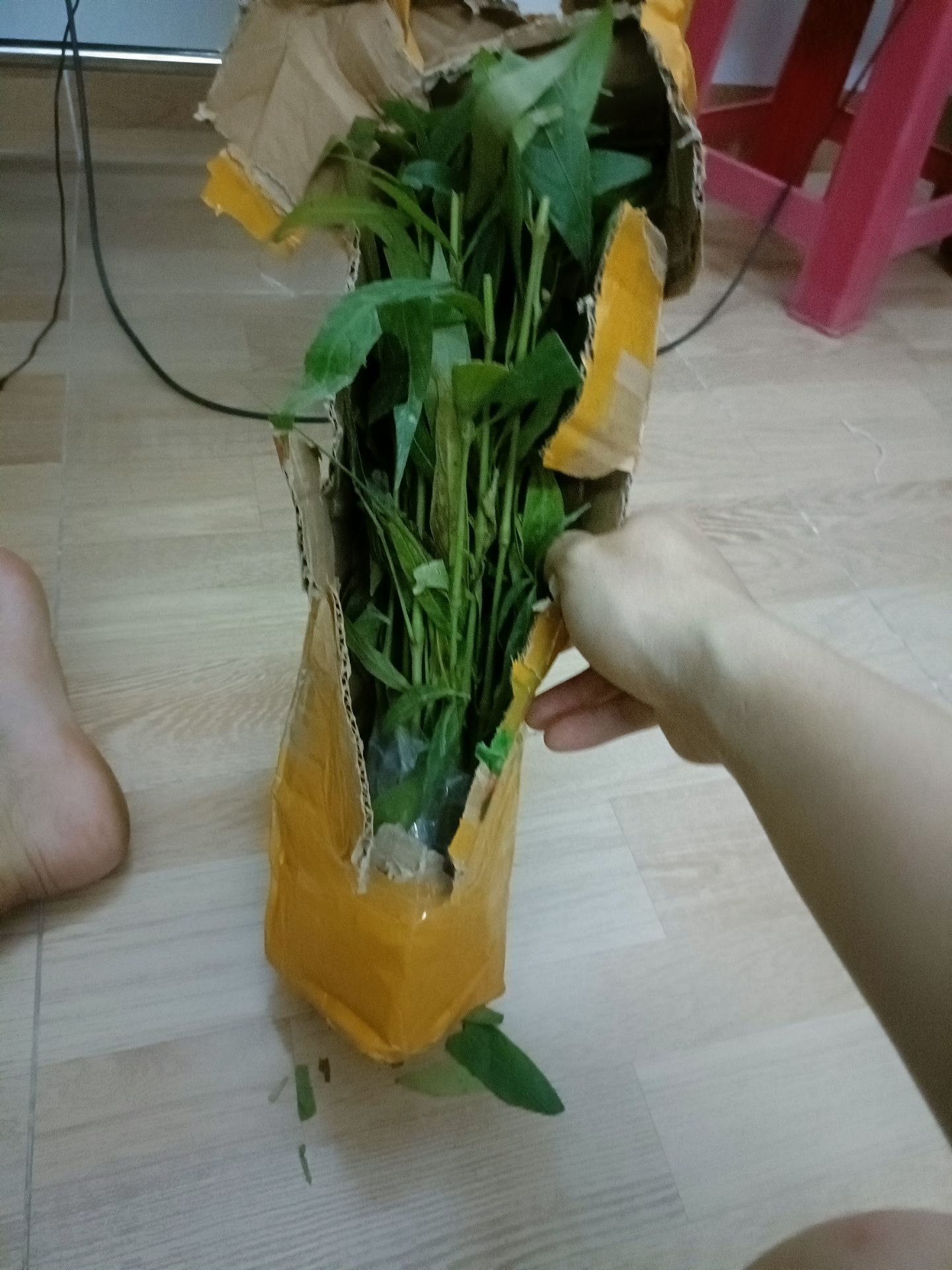 sản phẩm tốt trong tầm giá. còn thời gian thì phải xem trải nghiệm có đúng một năm ko đã.nói chung là đến giờ van ok