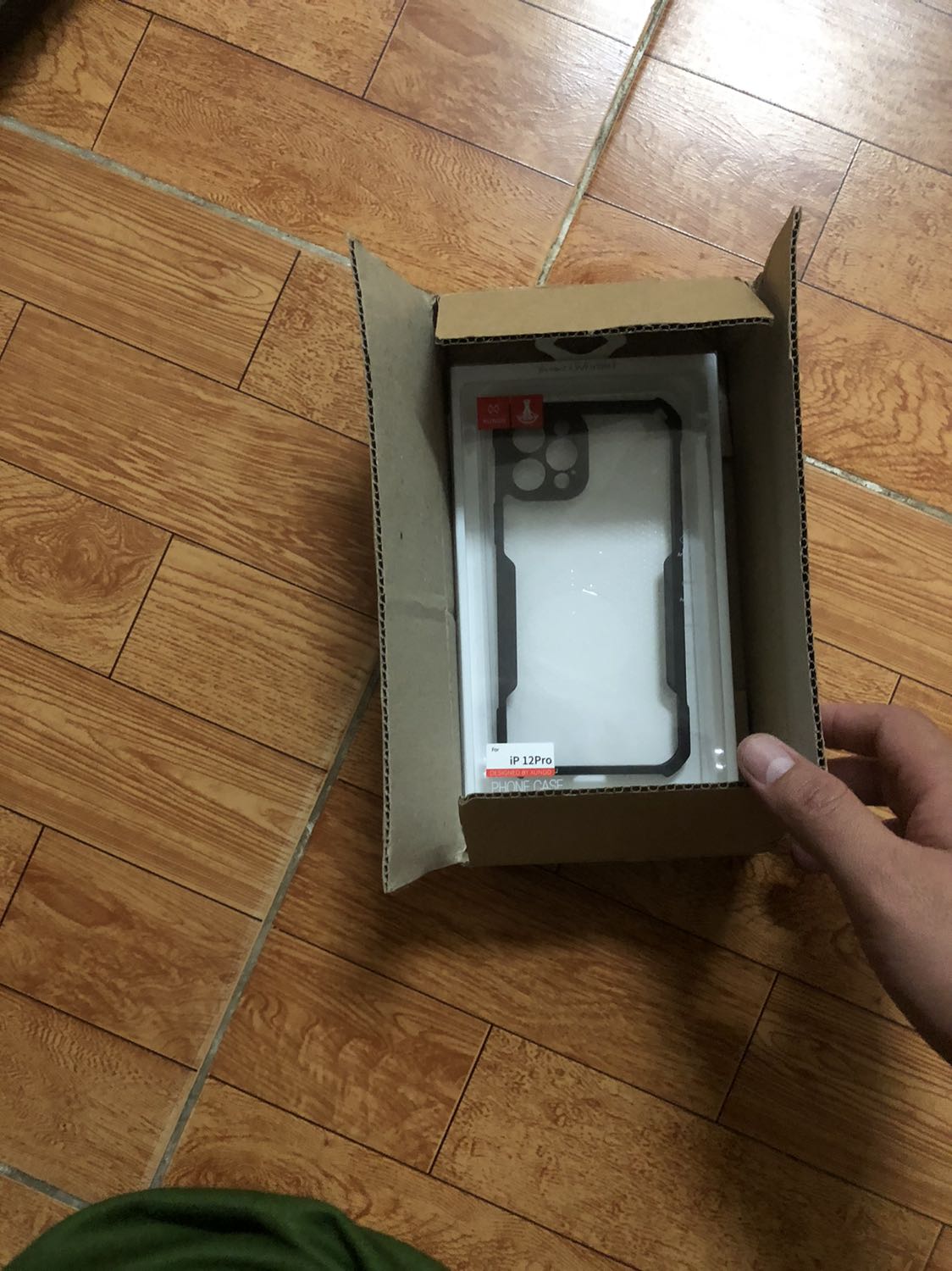 Giao ko đúng hàng ốp lưng iphone 8plus