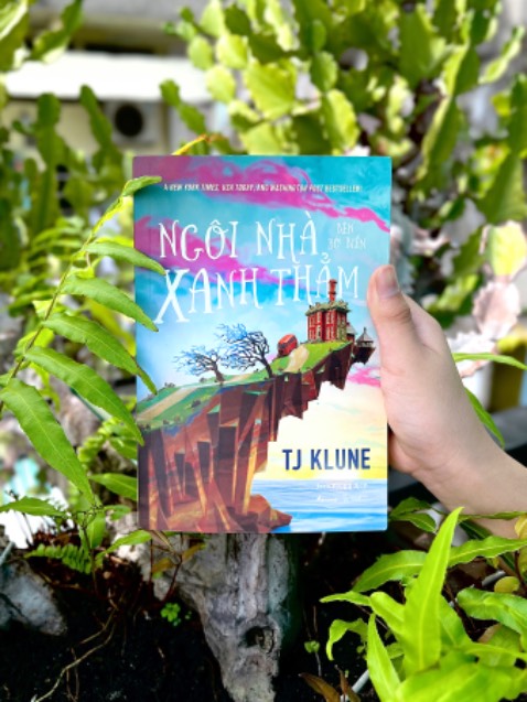 Điểm sáng của tác phẩm là dàn nhân vật độc đáo, đáng yêu và giàu tình cảm. Mỗi đứa trẻ đều mang một câu chuyện riêng, một cá tính riêng biệt. Linus, Arthur và các em đã cho chúng ta thấy rằng mỗi người đều có những giá trị riêng, dù họ có khác biệt đến đâu. Tác phẩm truyền tải thông điệp về lòng yêu thương và sự trân trọng con người, khuyến khích chúng ta nhìn nhận mọi thứ bằng trái tim rộng mở.