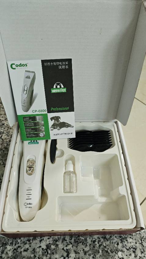 Shop giao hàng thiếu xạc.. đã chat liên hệ để gửi thêm. Shop ko trả lời im lặng mấy ngày nên tôi ko hài lòng. Tôi muốn trả hàng và complain