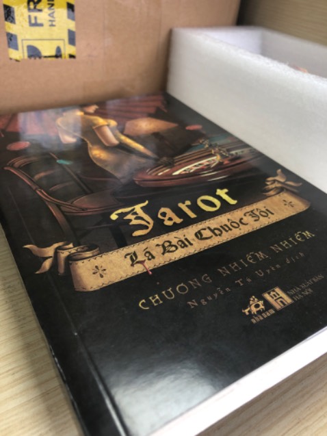 Sách đẹp, đóng gói cẩn thận, giao hàng nhanh