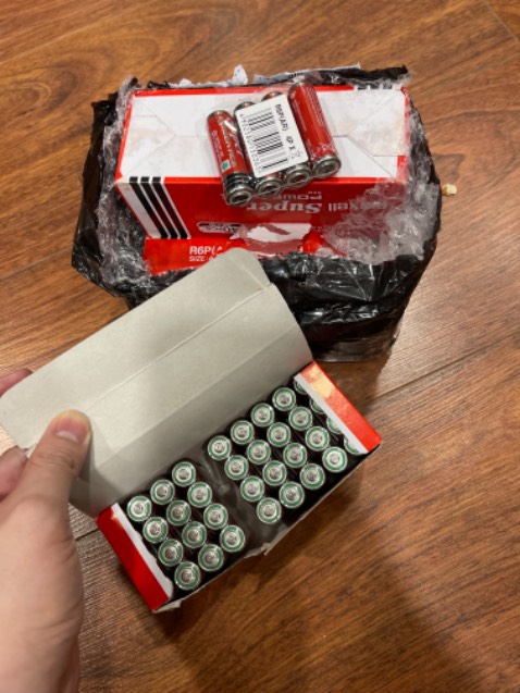 Giao sai sản phẩm. Yêu cầu đổi lại.