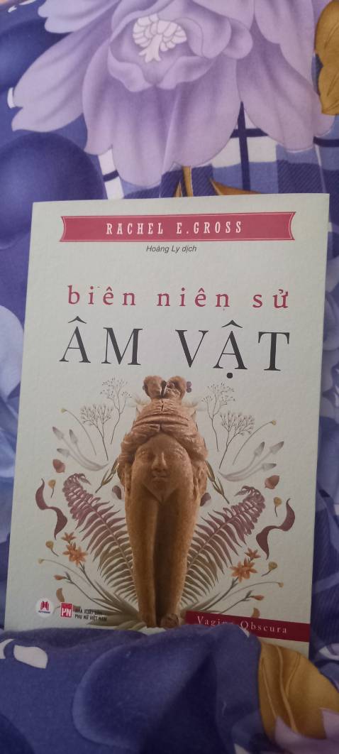 Có vẻ ổn, cảm nhận ban đầu từ lời văn dịch, bố cục nội dung và hình thức sách.