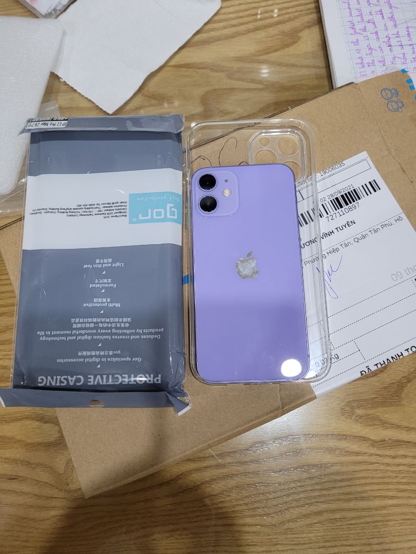 mẹ nó mua ốp iphone 12 mini, nó giao 12 bro, xong nó kêu do đặt hàng 12pro, *** má. mua ốp lưng không nên mua bọn này nó không có hàng nó giao đại, xong không thèm đổi, tiki làm việc vô trách nhiệm. thề không bao giờ mua kiti