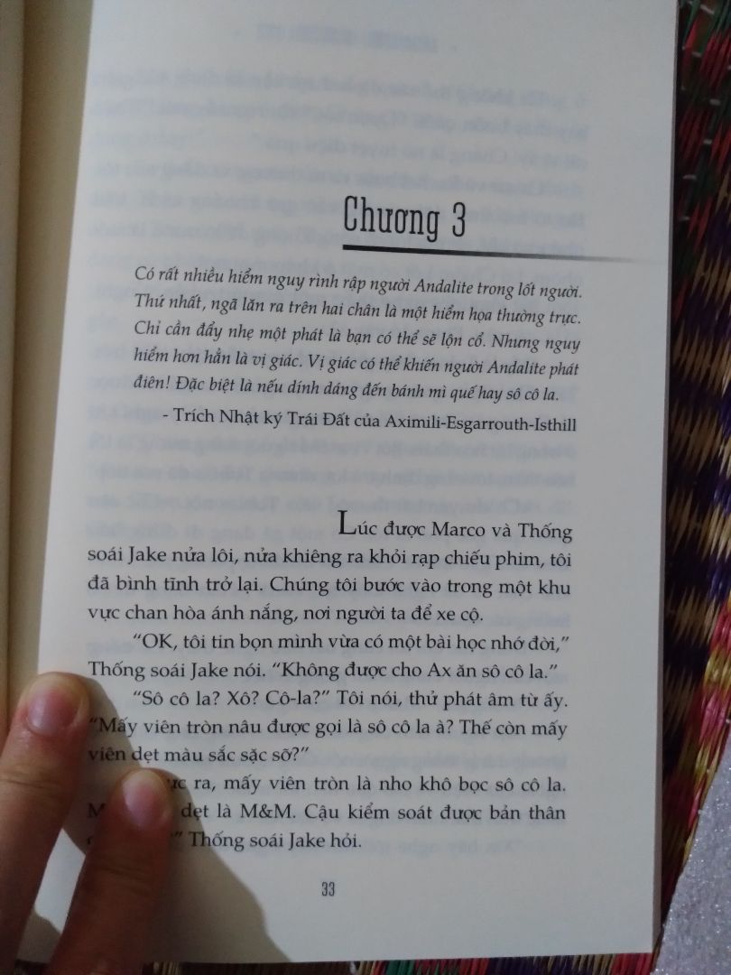 giao hàng nhanh, bìa thiết kế đẹp, truyện hay, hài lòng về chất lượng sản phẩm :)