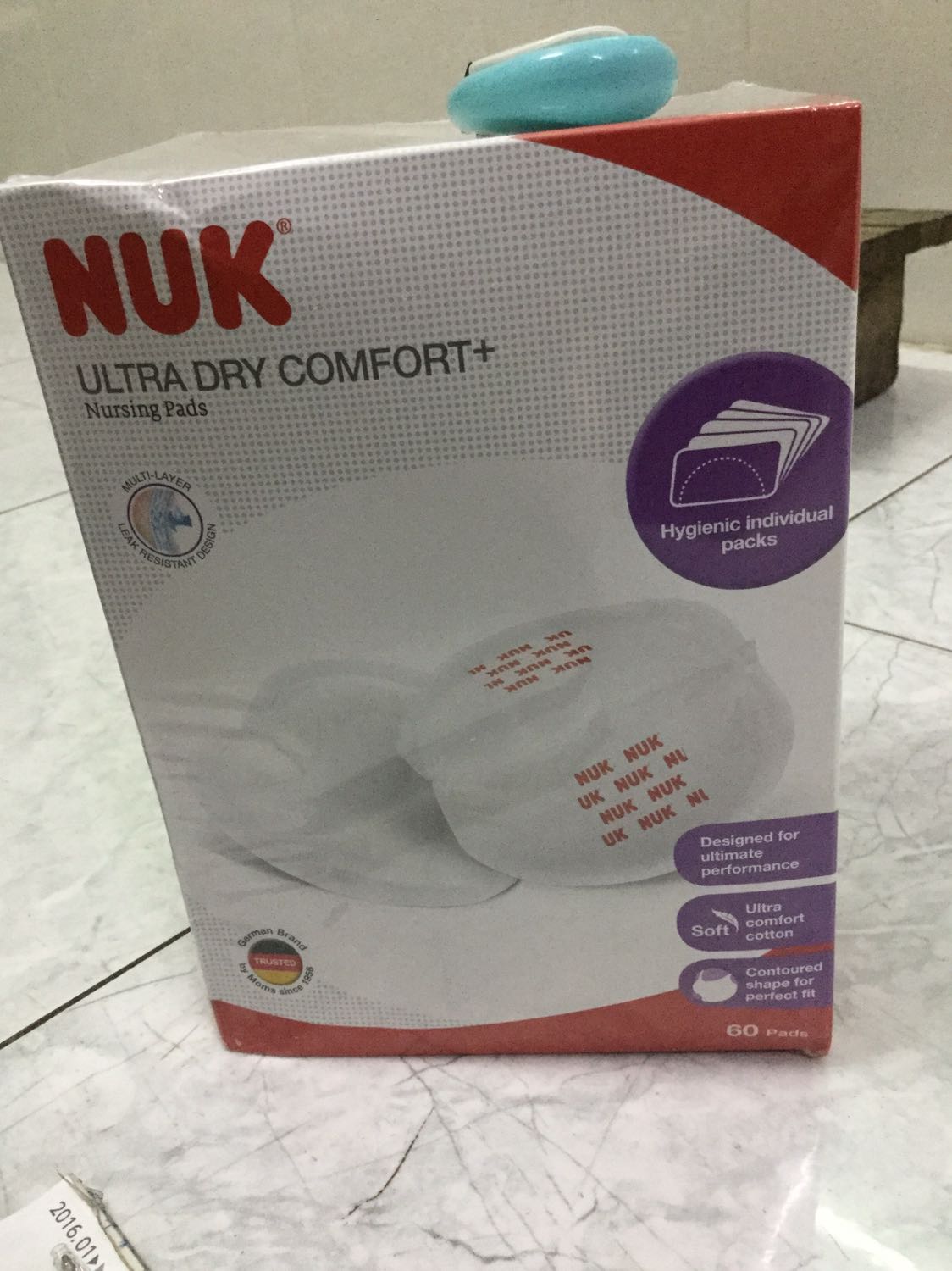 Miếng lót thấm hút tốt, hàng giống mô tả. Tiki giao nhanh, shipper nhiệt tình . Sẽ ủng hộ lần tới