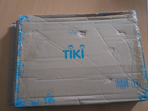 Đầu tiên là tôi khá là buồn vì đóng hộp ko cẩn thận, ko được dán kĩ càng. Tuy vậy chất lượng sách rất tốt, file âm thanh cũng vào được oke. Giáo hàng cũng đúng lúc... Cảm ơn shop Đầu tiên là tôi khá là buồn vì đóng hộp ko cẩn thận, ko được dán kĩ càng. Tuy vậy chất lượng sách rất tốt, file âm thanh cũng vào được oke. Giáo hàng cũng đúng lúc... Cảm ơn shop