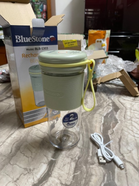 Giao hàng nhanh, đóng gói cẩn thận. Máy đẹp, gọn, nhìn chắc chắn. Chưa sử dụng nên chưa nhận xét được chất lượng