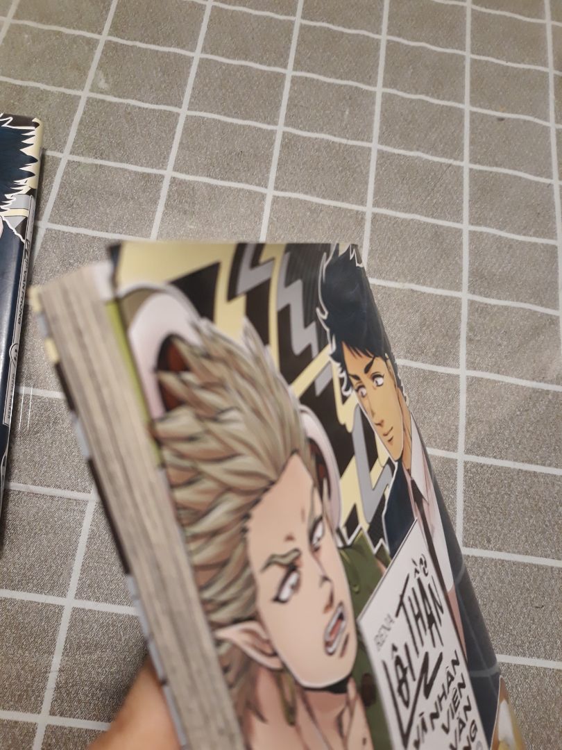 chán, đặt rõ sớm. Đợi hàng xử lý quá lâu nhưng vẫn k nghĩ nhiều. Tới hôm nay hàng về hí ha hí hửng bóc hàng mà lại cho quả combo unseal + ko bookmark. Thực sự là thất vọng, mình đợi hàng biết bao nhiêu ngày mà lúc nhận đc r chán chẳng thiết đọc truyện nữa