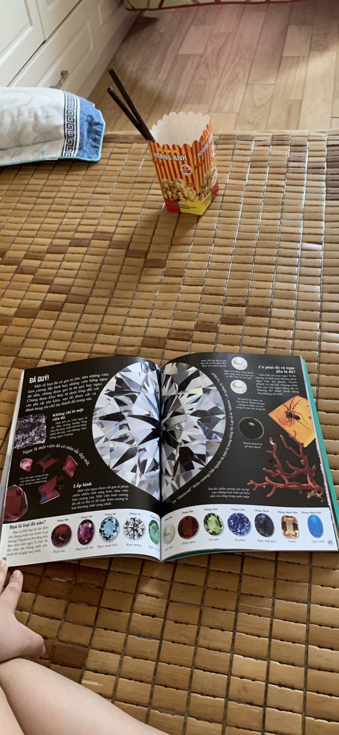 Quá hay , sản phẩm này rất hay!!! Giá cũng dc ,rẻ nhưng ship hơi đắt , 29k!! Nhưng nên chọn giao tiết kiệm thì vẫn 16k ( hơi lâu ! )