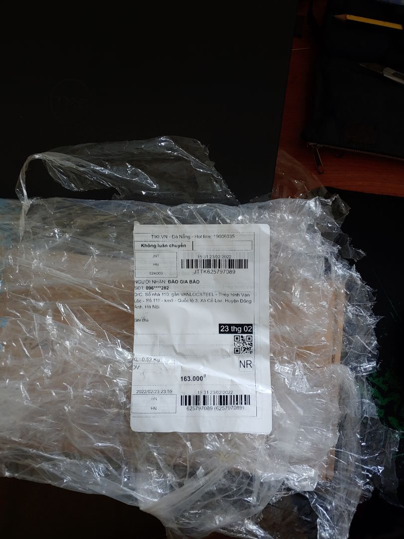 Đóng gói cẩn thận, giao hàng nhanh. Sản phẩm kết nối dễ dàng với laptop. Bàn phím ko gây tiếng ồn. Rất đáng tiền Đóng gói cẩn thận, giao hàng nhanh. Sản phẩm kết nối dễ dàng với laptop. Bàn phím ko gây tiếng ồn. Rất đáng tiền