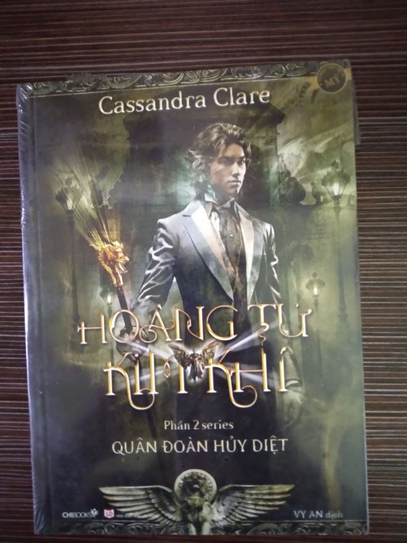 giao hàng nhanh, sách bọc tốt, thiết kế bìa đẹp