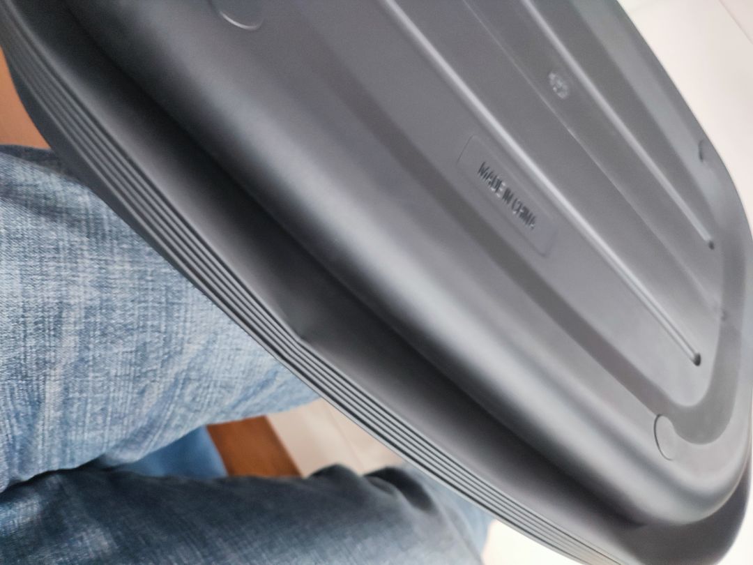 sản phẩm bị móp méo , yêu cầu đc trả hàng.