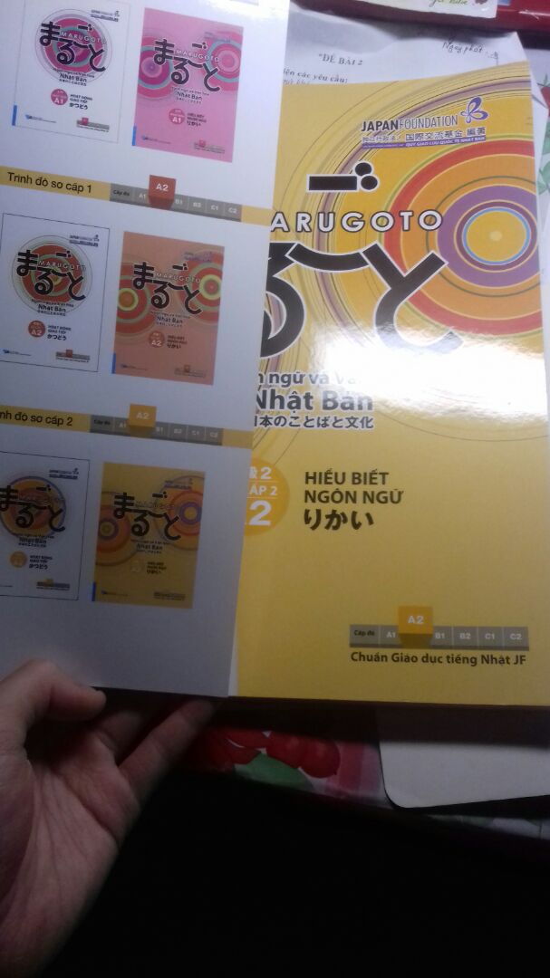 Sách đẹp lắm mọi người . May mắn bữa trướ em săn đữa sale 14k thêm tiền ship nữa thành 32k . Bác shipper cũng nhiệt tình và thên thiện nữa . Hài lòng vô cùng ! ?