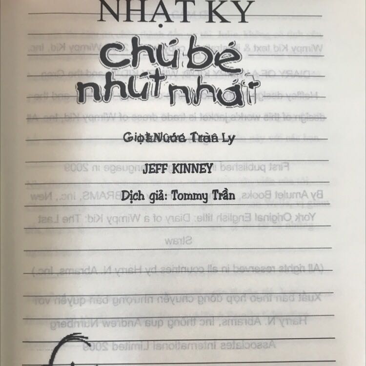 Sách in nhoè thậm chí là còn không cả nhìn rõ chữ . Đề nghị bên bán kiểm tra chất lượng sách.