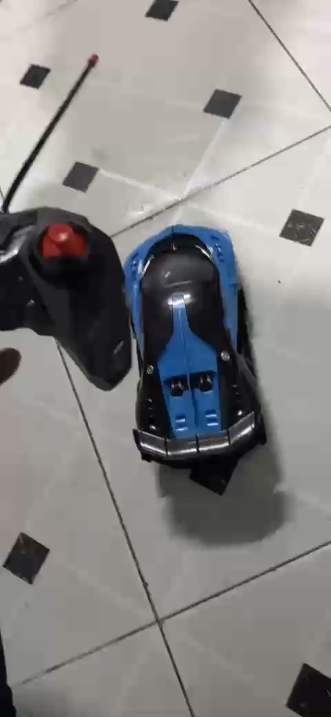 Vừa mở ra chạy thử thì hư ko chạy được Vừa mở ra chạy thử thì hư ko chạy được