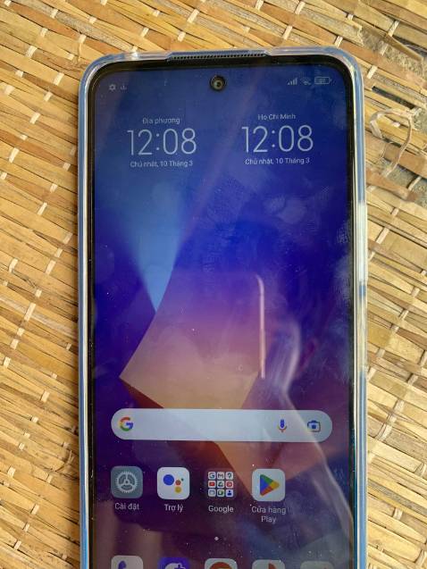 Lần thứ 2 mua hàng shop ThắngThao, shop uy tín, gửi hàng nhanh, đóng gói cẩn thận. Shop còn tặng thêm bộ sạc, gá trị chắc mấy chục ngàn, chủ yếu shop có tâm là tốt rồi 👍