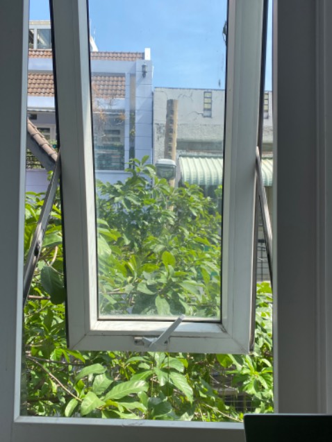 Quyển sách thật sự rất hay và ý nghĩa. Đọc những lời Thầy dạy con cảm thấy thân tâm mình an lạc lắm. “Chỉ có hiện tại là có thực, và chỉ có hiện tại là miên viễn.”

Quyển sách dày 117 trang, bạn có thể dễ dàng đọc hết trong nửa ngày nếu đọc liên tục. Mình sẽ mua thêm 4 quyển để tặng bạn bè và em họ của mình, giao duyên Phật Pháp đến mọi người. 

Nam Mô Hoan Hỷ Tạng Bồ Tát.