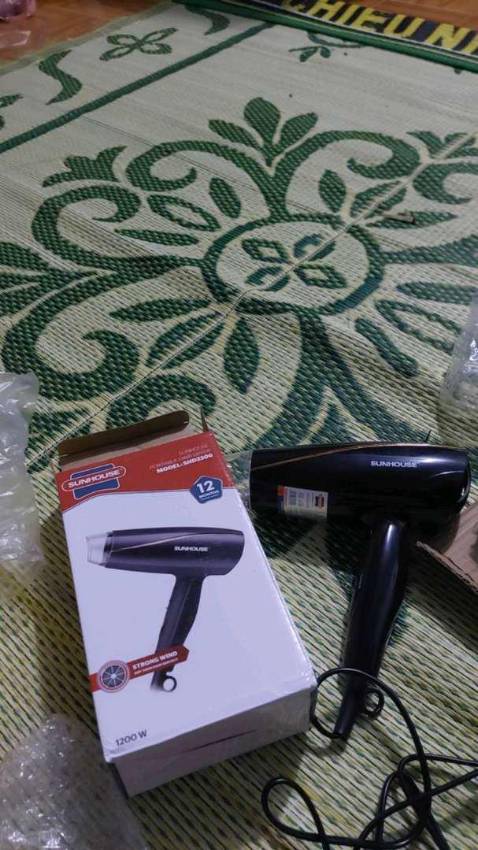 Đã nhận và thử máy có vẻ ok, to hơn tưởng tượng, hy vọng dùng bền.