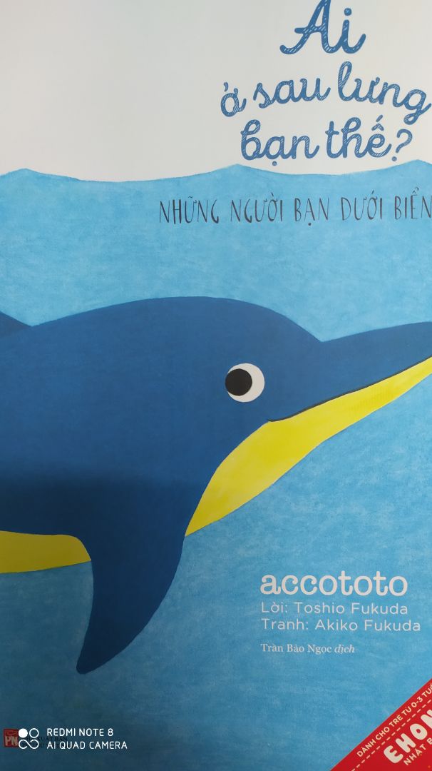 chất giấy đẹp. bọc đóng gói sách cản thận