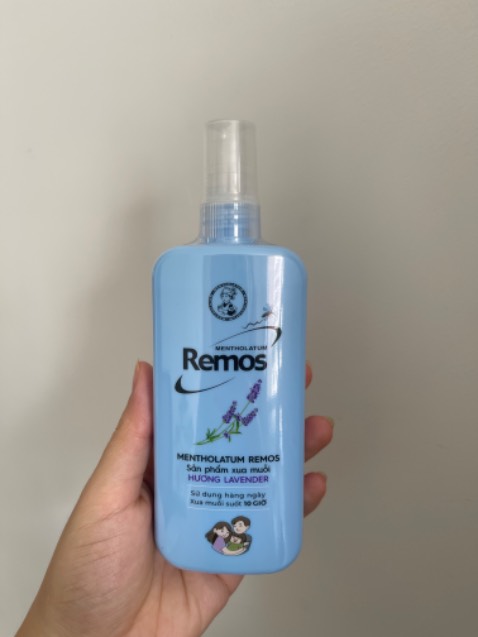 Ship siêu nhanh. Remos nhà t dùng mấy năm rồi, hay dùng loại xịt cho tiện, phòng muỗi ok, mùi cũng dễ chịu ko gắt