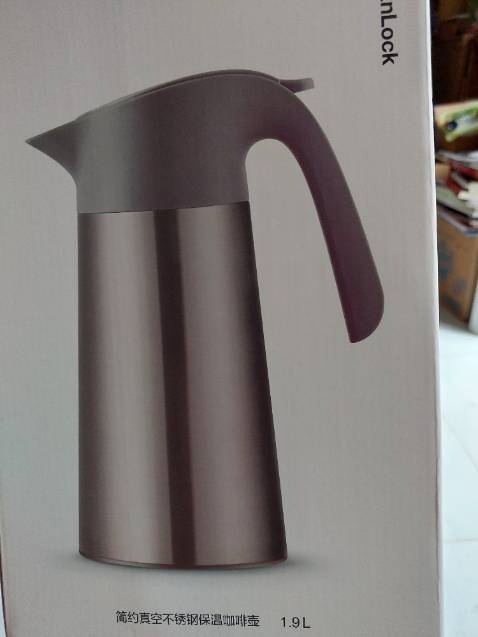 Chất liệu an toàn, thiết kế đẹp, rót nước dễ dành, an toàn.