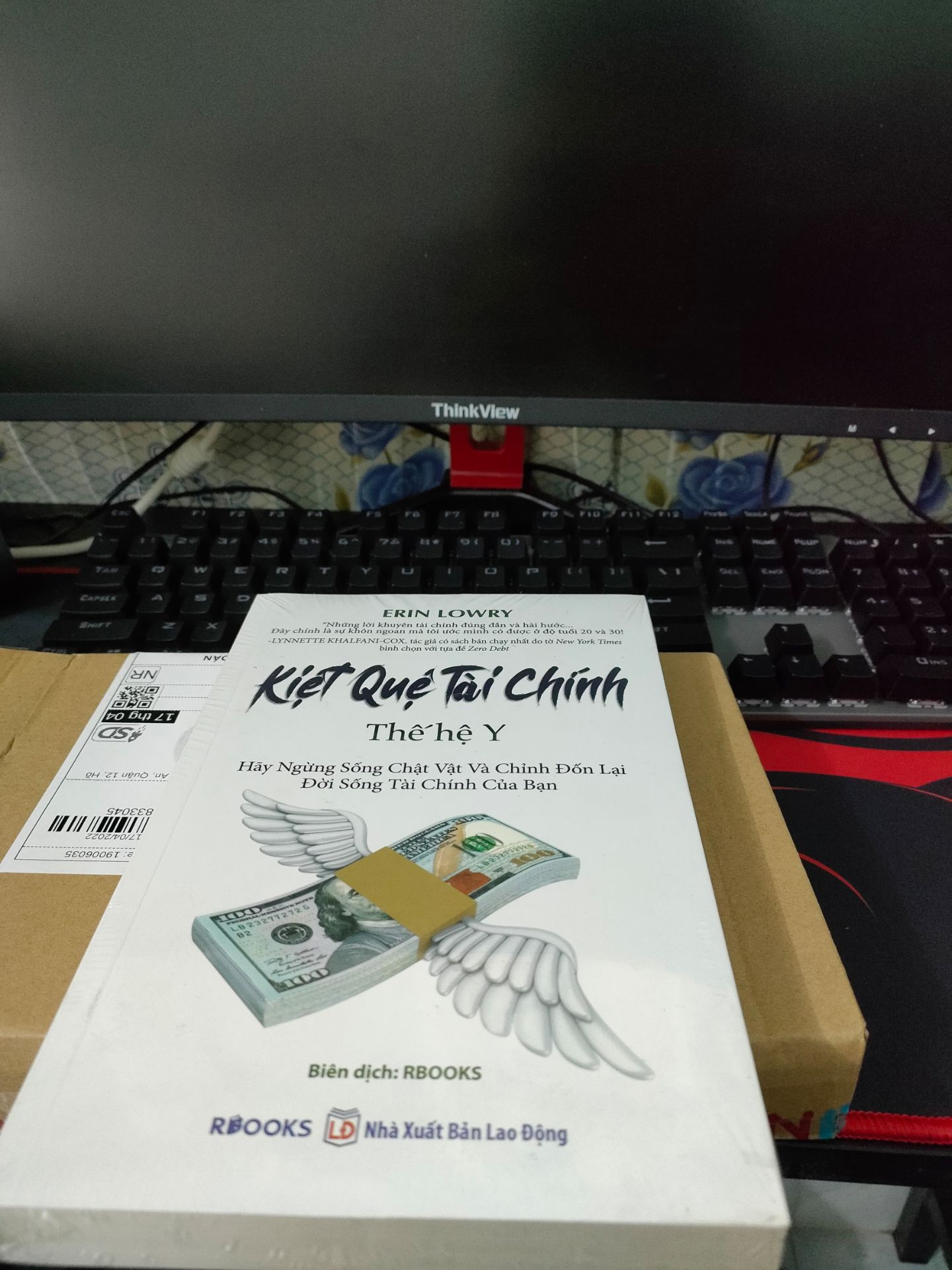 giao hàng nhanh , có khá nhiều nội dung bổ ích