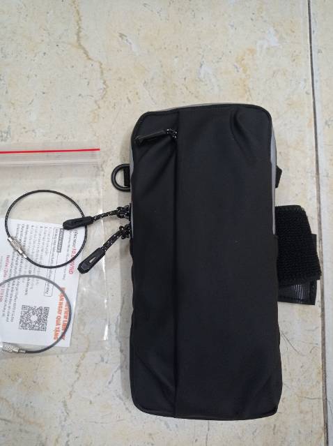 Sốp đóng gói ok lắm nha , túi xịn qt luôn ạ ! Sẽ ủng hộ sốp lâu dài ! Hài lòng về thư cảm ơn của sốp