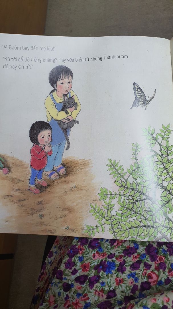 sách cực đẹp, tranh vẽ và nội dung cực kì hài lòng và phù hợp cho bé từ 4 đến 7 tuổi.