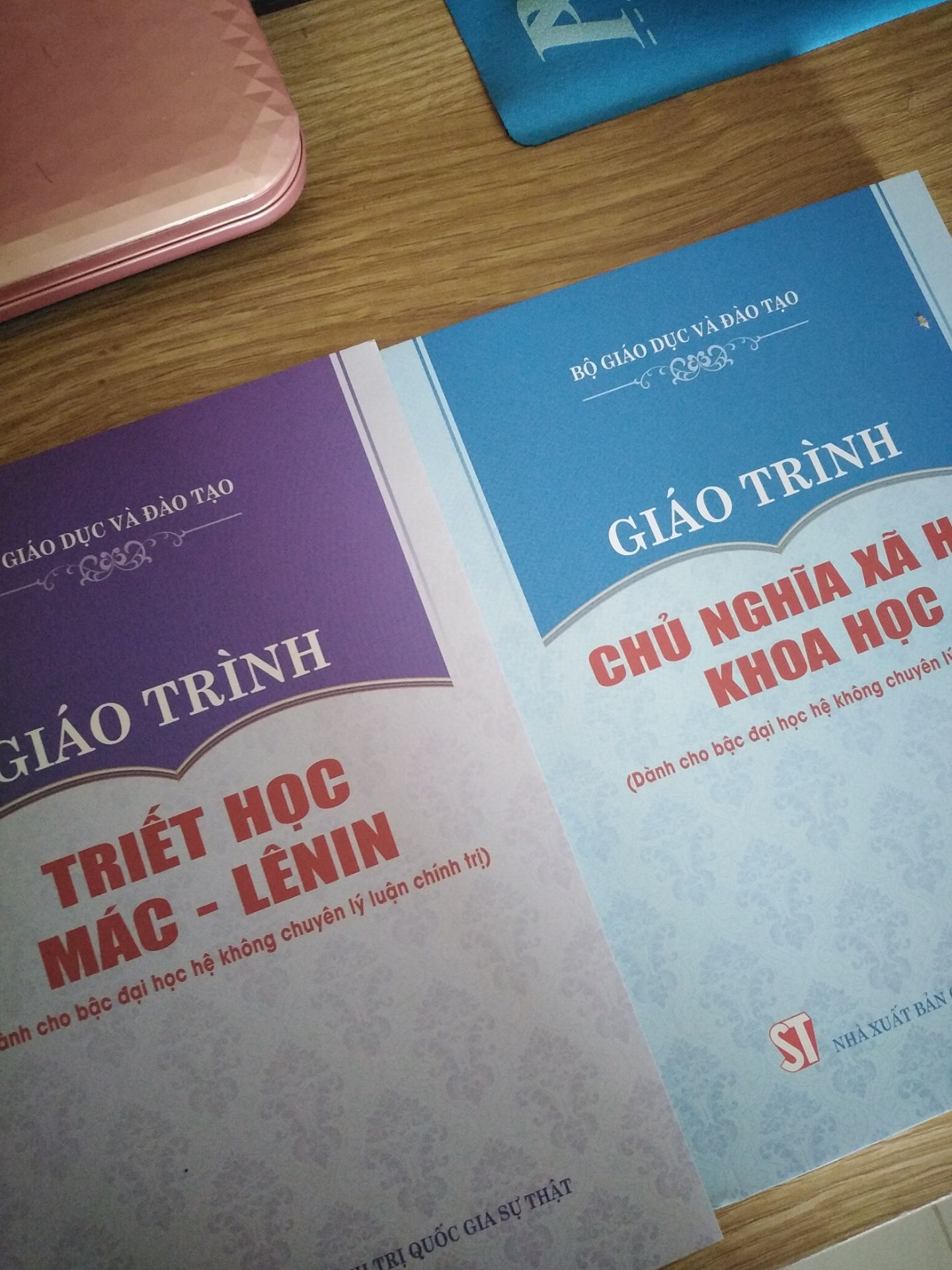 đã nhận đc hàng. sách đẹp và đầy đủ ko bị lỗi. ❤️❤️❤️