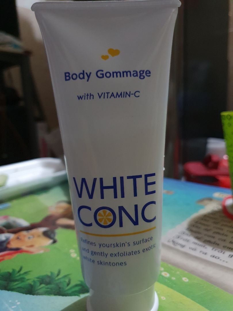 đóng gói kĩ, sản phẩm mùi thơm nhẹ dịu, dùng thích vô cùng, date cũng xa nữa