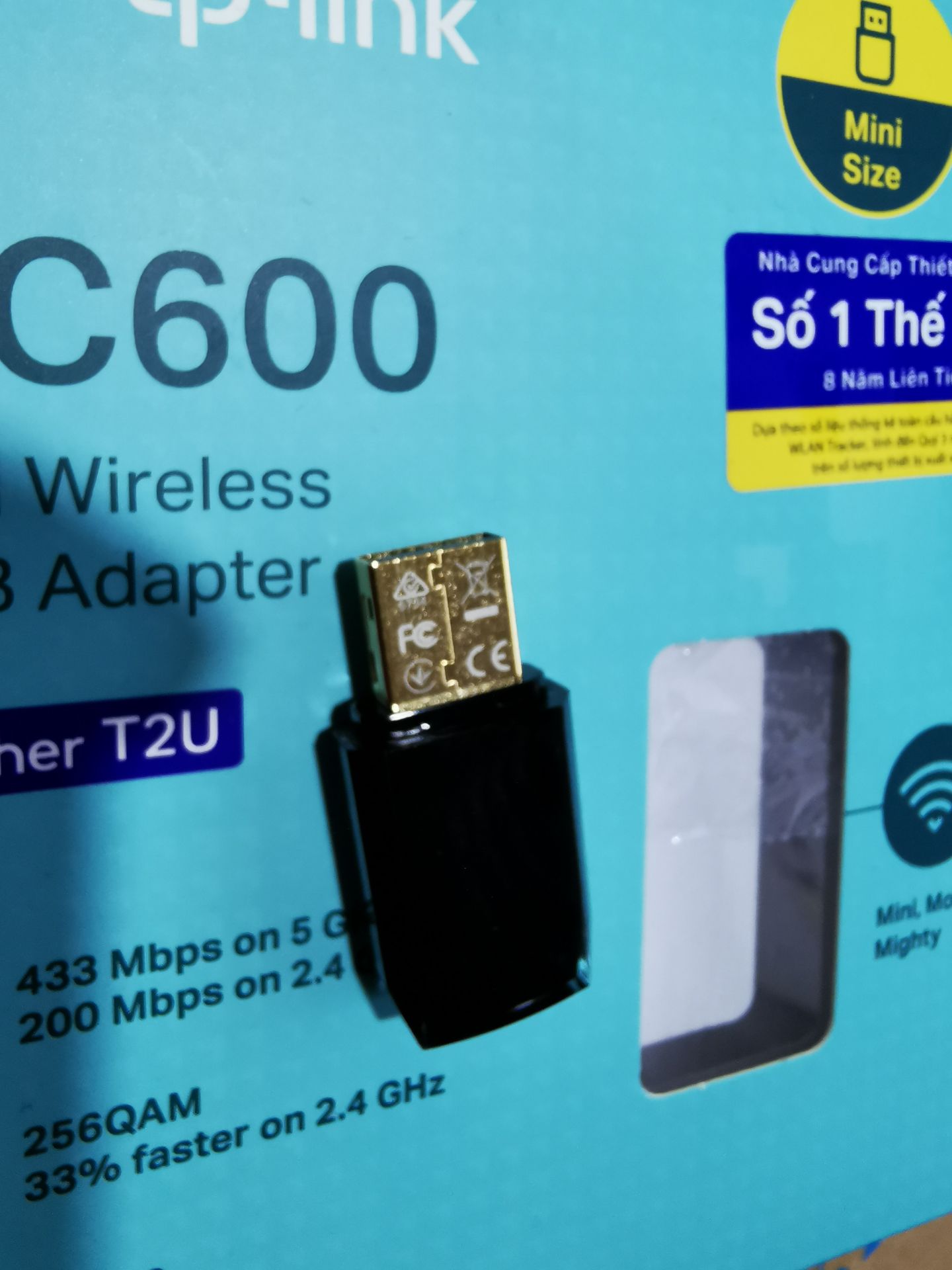 tiki now giao hàng sớm, hàng được bao bọc tốt. có tem niêm phong của đại lý, sản phẩm sử dụng rất ok. có kèm đĩa driver, sách hướng dẫn, win10 thì đút vào xài lun thôi. 
vì mới sài nên chưa biết sẽ có lỗi gì sau này không.
- người dùng Long An.