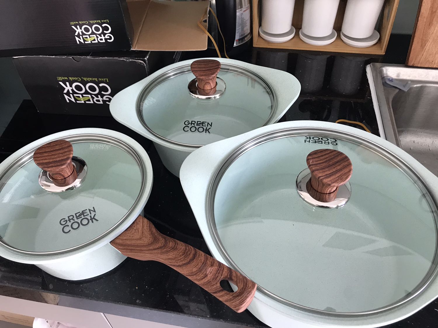 màu va kiểu dang như hinh, đẹp