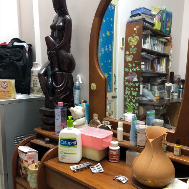 Đèn “tuy  nhỏ nhưng có võ “ ,sáng rực .Lúc mới mở ra ,  bằng khoăn có sáng khắp phòng ngủ tui hơi rộng.Ai ngờ…