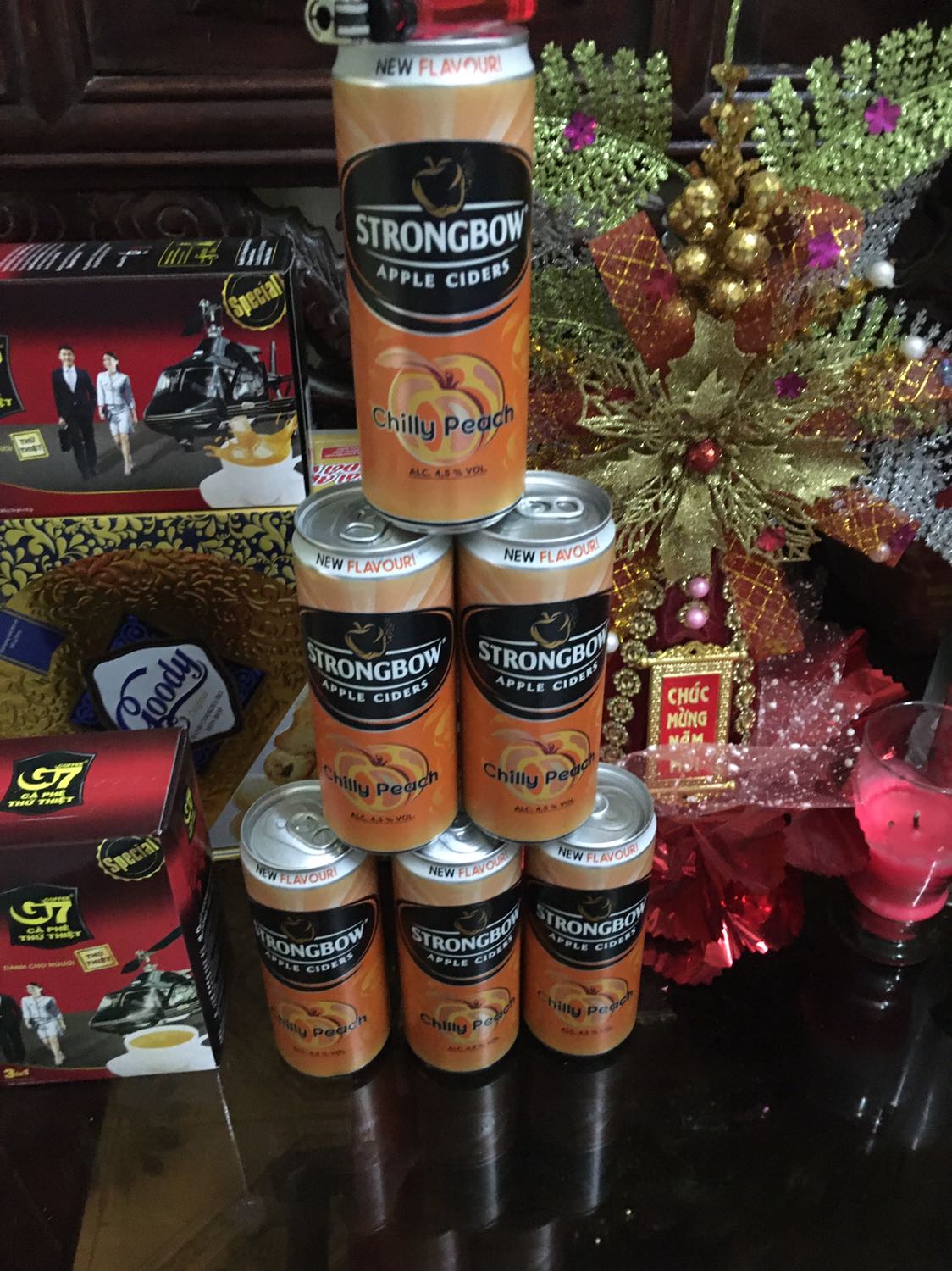 Ngon. Hàng tặng đầy đủ, bày cũng đẹp