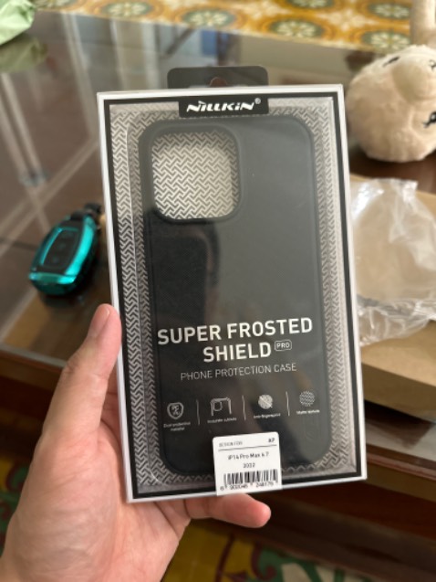 Sản phẩm bị cấn với kính cường lực của điện thoại nên không lắp được nếu sử dụng kính cường lực.

Thiết kế đẹp, chất liệu tốt nhưng không sử dụng được với điện thoại có dán kính cường lực