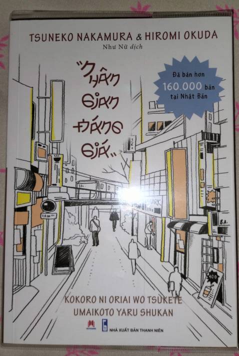 Sách đẹp, nội dung healing và đánh giá cao dịch vụ bao sách của Tiki nhà, sách nhỏ gọn khá tiện lợi
