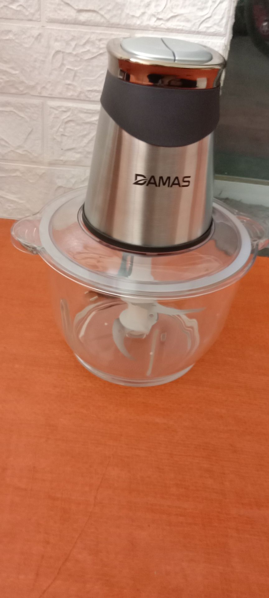 Shop đóng gói cẩn thận. Hàng đúng như quảng cáo, chất lượng inox loại 1. Hai chế độ xay rất tiện lợi, máy êm... Sẽ tiếp tục ủng hộ shop