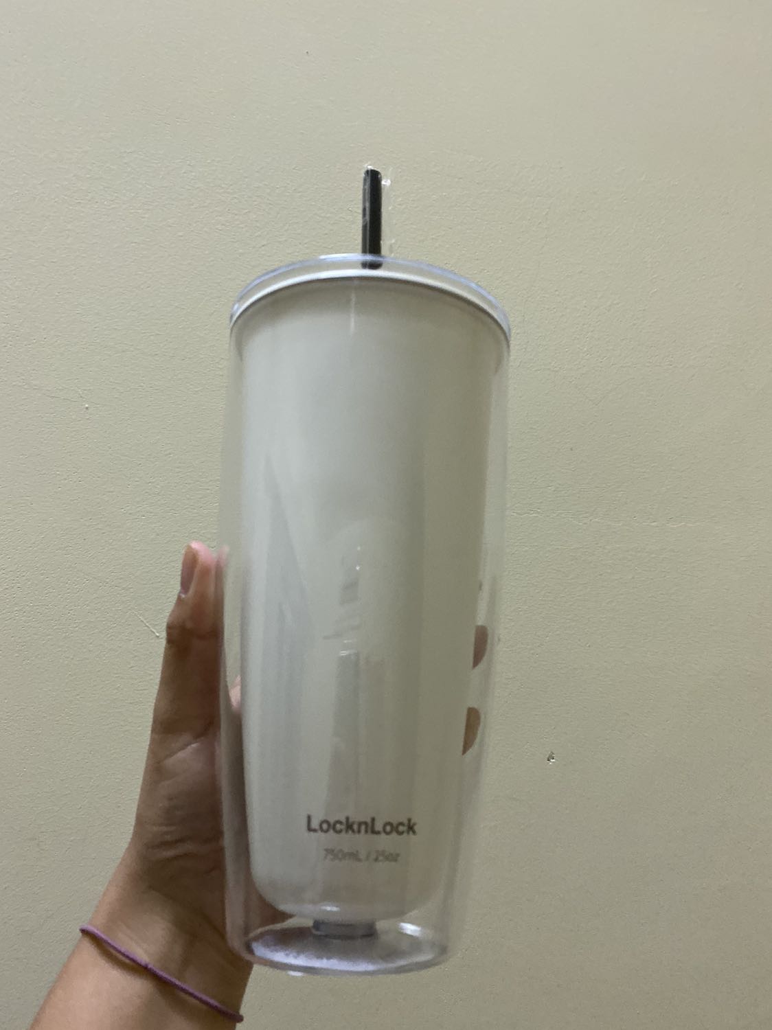 Chiếc bình thứ 5 mua của clock & clock mua dùng và tặng.
Tiki giao hàng nhanh và gói cẩn thận.