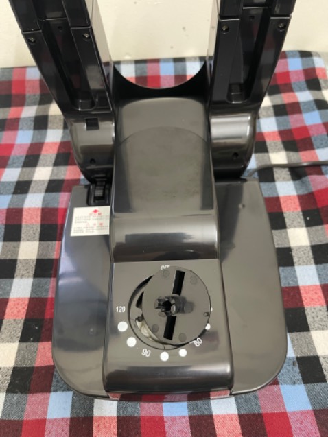 Bị gãy nút vặn, ko vặn nút được