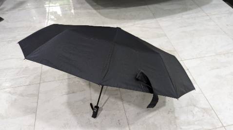 Sản phẩm gia công sắc xảo, vật liệu vải khá, khung chắc chắn.