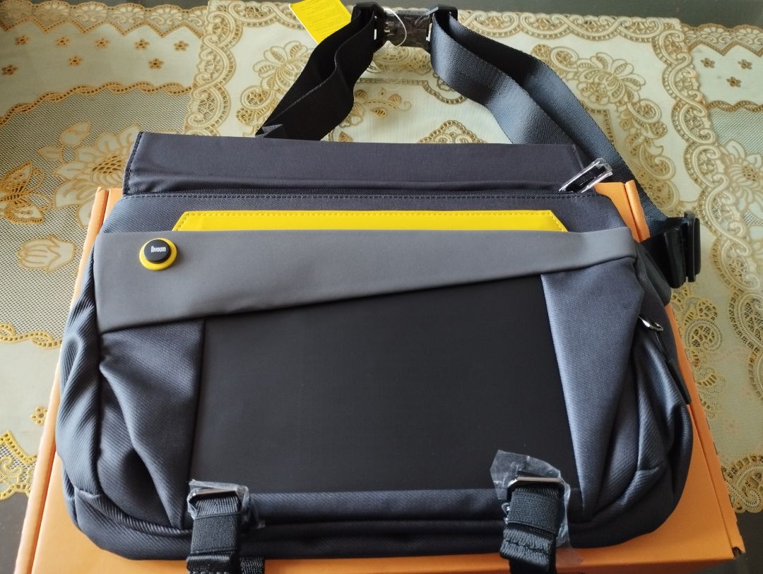 túi đẹp như hình. giá sale quá tốt. bọc hàng cẩn thận, giáo hàng nhanh