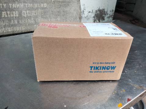 Không phải loại tôi cần. Tôi cần mua loại xạc có đầu nam châm