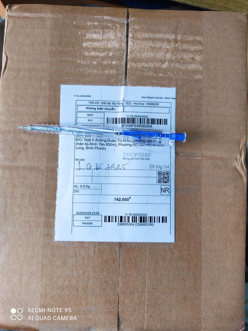 Sách hay, hướng dẫn mẹo làm bài chi tiết, giải thích đáp án kỹ, bài tập phong phú.