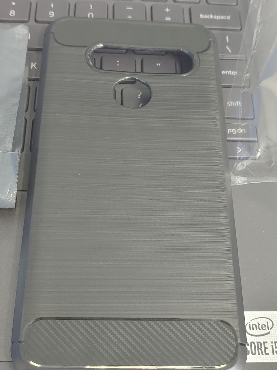 SHOP *** ĐẢO. RẤT THẤT VỌNG VỚI TIKI. HÀNG KHÔNG CÓ TEM MÁC XUẤT XỨ. KHÔNG PHẢI HIỆU LIKUS ARMOR. KHÔNG GIỐNG NHƯ TRONG ẢNH. RÕ NHẤT LÀ TRONG ẢNH HÀNG LIKUS CÁI ĐÈN FLASH NÓ CÓ LỖ TRÒN RIÊNG. HÀNG NÀY CHỈ NHƯ HÀNG 30K MÌNH MUA Ở NGOÀI. NGÀY XƯA MUA HÀNG TIKI THÌ NHẬN HÀNG TỪ TIKI CHỨ KHÔNG NHẬN TRỰC TIẾP TỪ SHOP NHƯ THẾ NÀY NÊN CHẤT LƯỢNG ĐẢM BẢO HƠN.