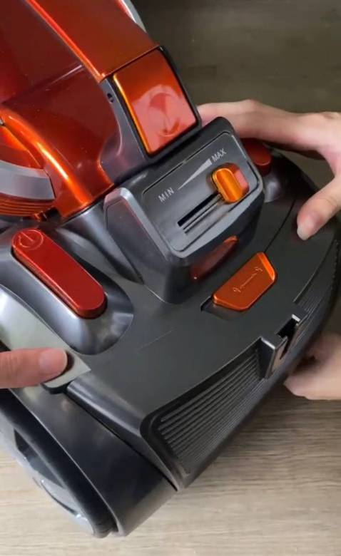 Máy hút sạch sẽ mà cầm chắc tay nha, shop đóng gói sp kĩ cho 10₫ luôn Máy hút sạch sẽ mà cầm chắc tay nha, shop đóng gói sp kĩ cho 10₫ luôn