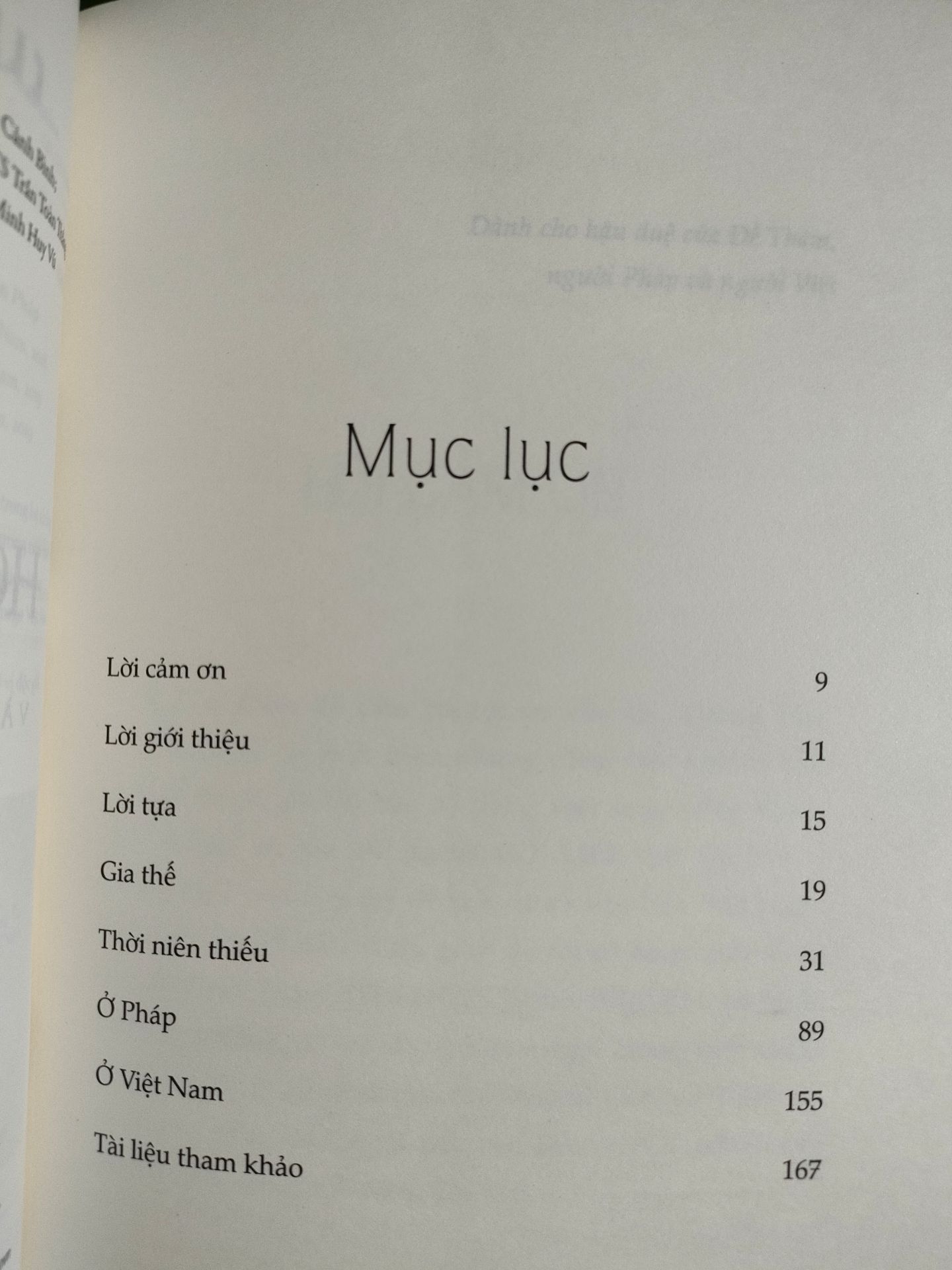 Có nhiều tư liệu mới