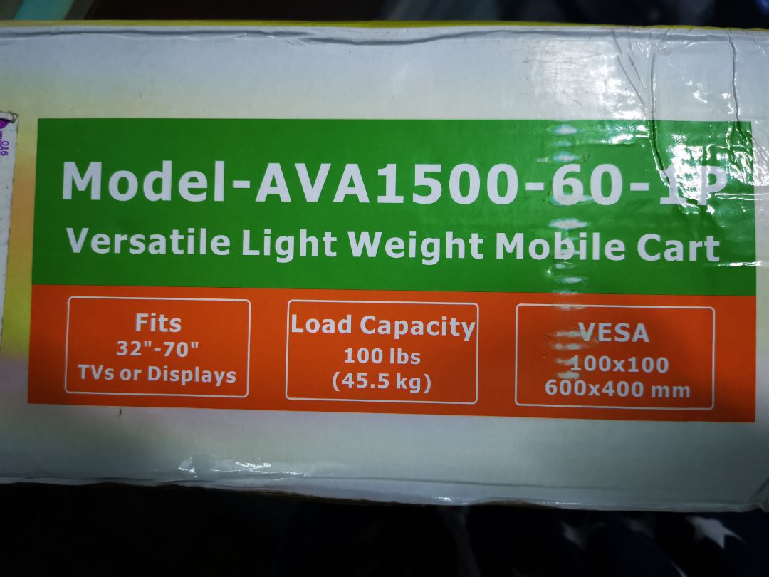 Sản phẩm cứng cáp,chắc chắn, mẫu mã đẹp giao hàng nguyên seal, chính hãng,dễ lắp ráp. Cám ơn Shop!
    Tuy nhiên, góp ý với nhà sản xuất nên thiết kế lại khay ở giữa cho dễ lắp ráp hơn, làm thêm vài nắp nhựa để lắp các lỗ thông hơi ở tấm đế chống côn trùng, bụi bặm.., phần gắn thêm trên đầu giá treo không có trong HDSD nhé Shop?! 
  Nhân viên giao hàng không được thân thiện cho lắm! 
   VeryGood, cho 5 sao nhé!