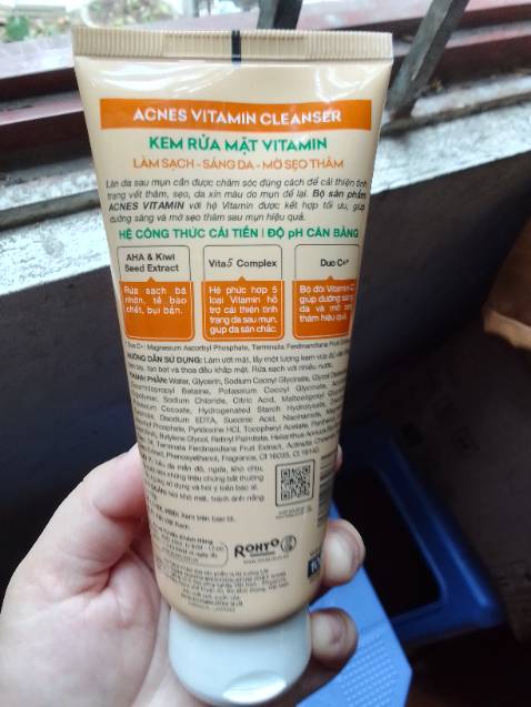 Làm sạch sâu, thơm dễ chịu, không sợ dị ứng. Không quá nhiều bọt