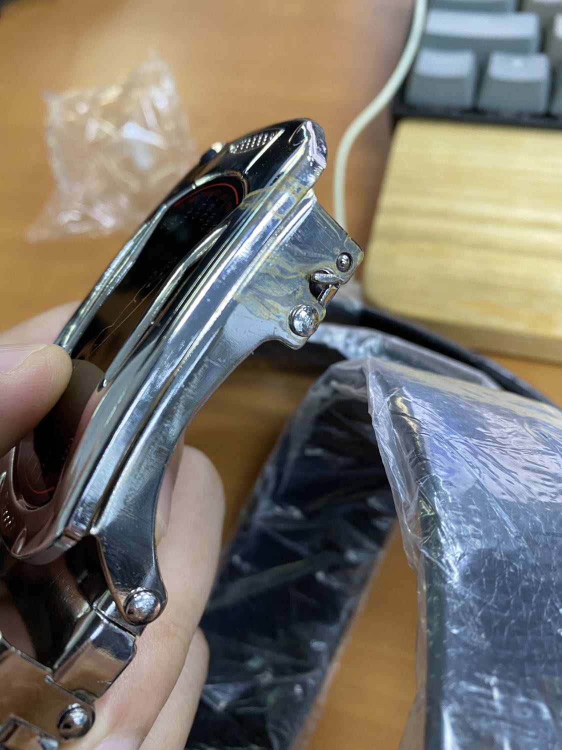 Chất lượng quá kém mà giá gốc đề 900k, cảm giác bị ***